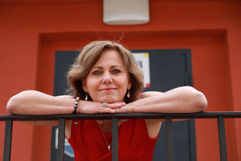 Każda kobieta ma swoją drogę – czasem pełną prób, błędów i wyzwań, ale zawsze wartą przejścia.